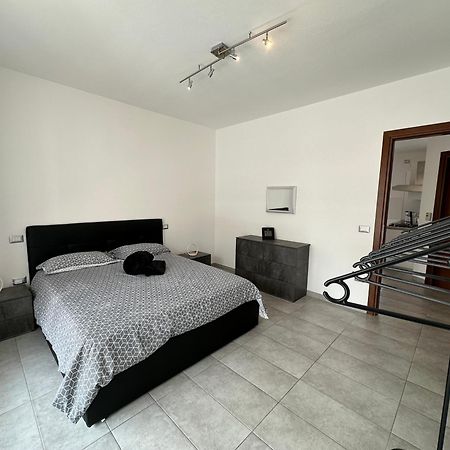 Gris I Blanca Apartment Alghero Ngoại thất bức ảnh