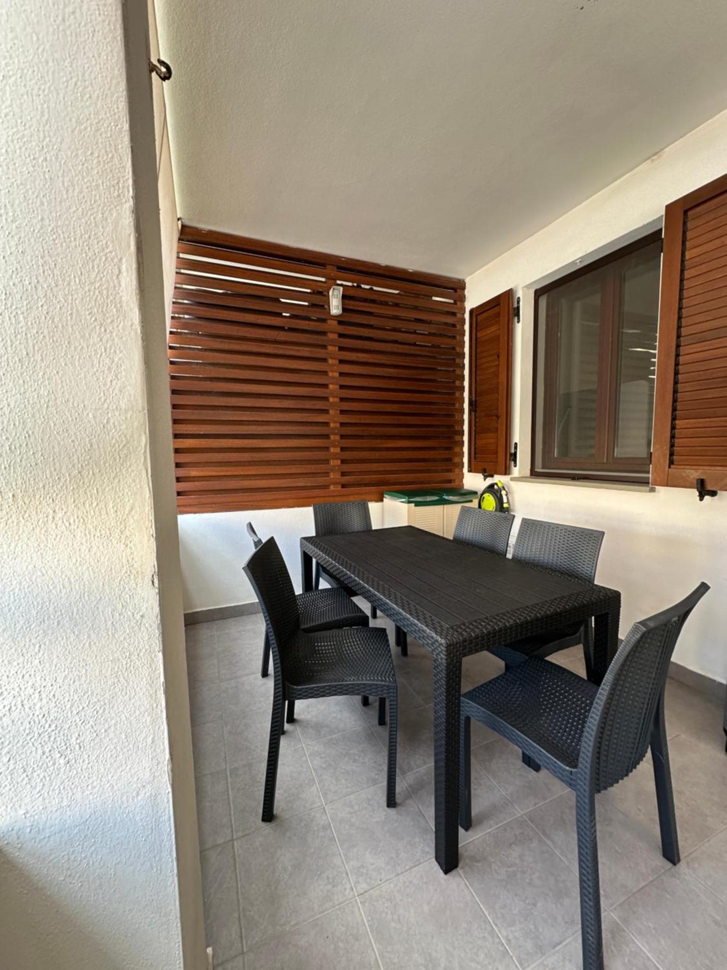 Gris I Blanca Apartment Alghero Ngoại thất bức ảnh